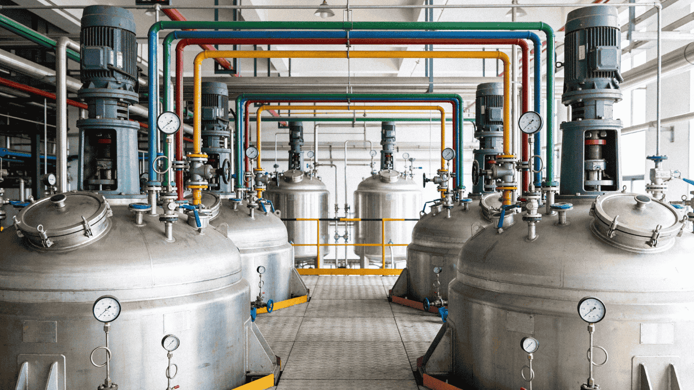 Industrial reactors connected to heating systems powered by natural gas show how heating systems are built for precise temperature control. These heating systems integrate with a chiller network designed for both cooling and process stability. Each chiller operates alongside another chiller to manage cooling cycles, prevent freeze conditions, and maintain a low operating range. In this type of facility, a dedicated chiller loop supports reactors by lowering temperatures near the boiling point while avoiding freeze risk. Cooling performance is enhanced when the chiller remains in constant contact with the heat exchange surface. Additionally, cooling demand in laboratories requires a chiller configuration that is built for continuous duty. Modern laboratories rely on a chiller system to balance heating systems with cooling needs using water as the transfer medium. A central chiller plant can serve multiple zones while another chiller provides backup capacity for the facility supply. Process water quality is critical because each chiller depends on clean flow to ensure low fouling rates. An additional chiller is often installed so the chiller system can continue operating during maintenance. This image highlights how a chiller-based solution supports reactor operations and integrated heating systems in industrial environments.